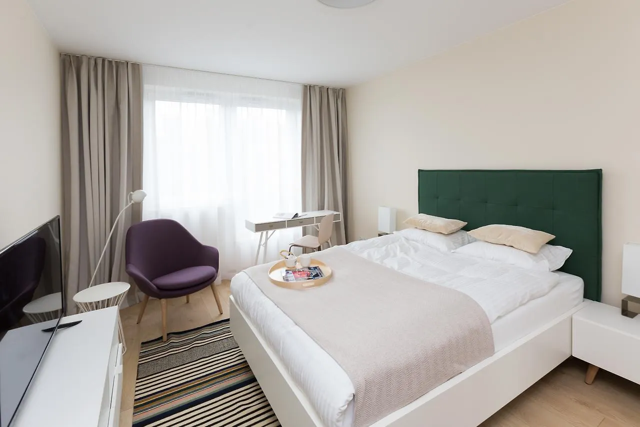 Apartamenty Hello Halicka 5 Krakow 3*,